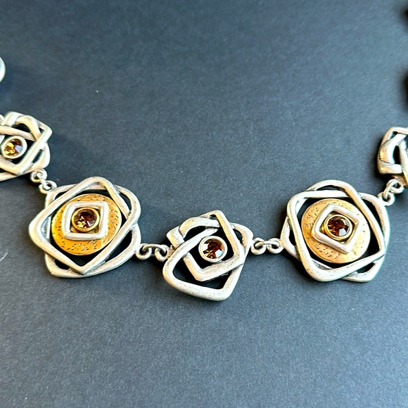 Chico’s Chain Link Belt Modern Mixed Metals Silver & Gold w Faceted Topaz Jewels - Picture 3 of 8